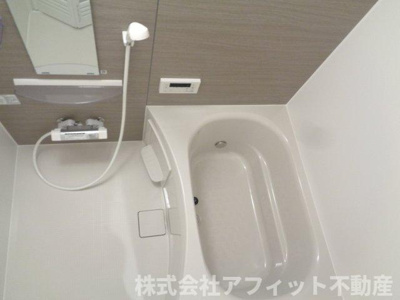 【浴室】 | D-room今町 | 追い焚き機能付き