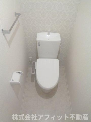 【トイレ】 | D-room今町 | 温水洗浄暖房便座