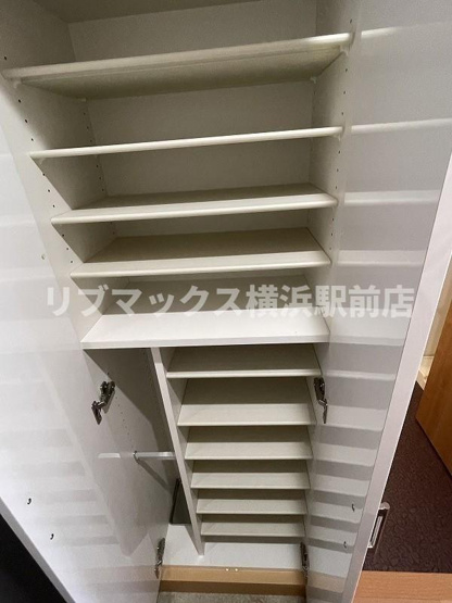 【玄関】エフ・パークレジデンス横浜反町3261