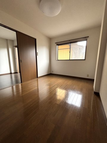 エピソードの内装