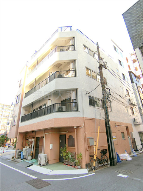 メゾン・クラージュの外観