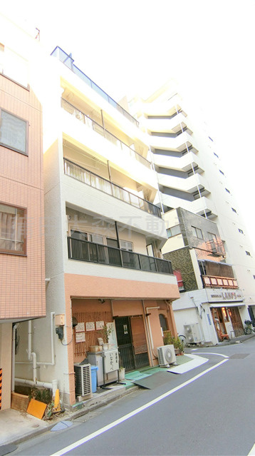 メゾン・クラージュの外観