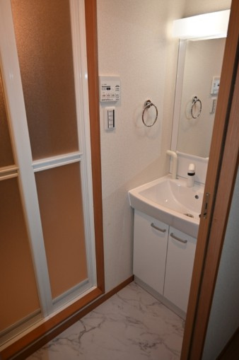 モン・シャトー東高円寺南館の洗面所