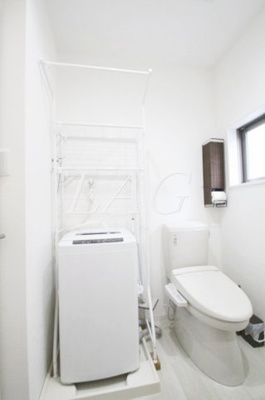 【トイレ】 | Belle-Vue　Fleuve　A棟 | トイレです。