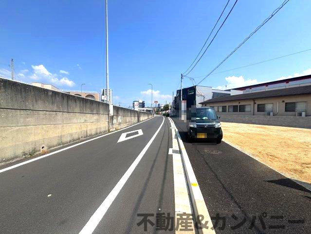 土居田町の分譲のおトチ2号地　松山市土居田町売土地の前面道路含む現地写真|前面道路含む現地写真です
