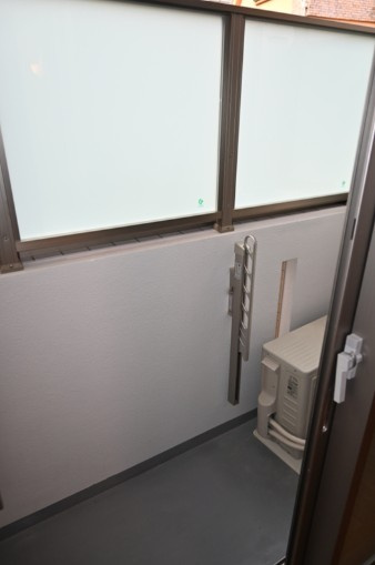 モン・シャトー東高円寺南館のバルコニー