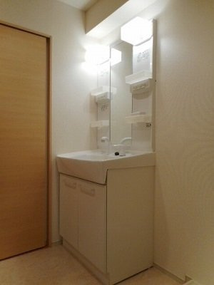 パイン　ヒルの洗面所|忙しい朝には欠かせない洗面所です