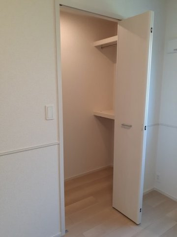 ソレイユ・ファミールⅢの収納|こまごまとしたものを収納できそうですね