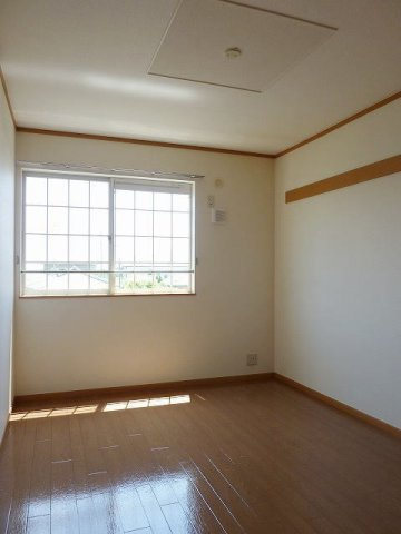 パレドールの内装|明るい室内です