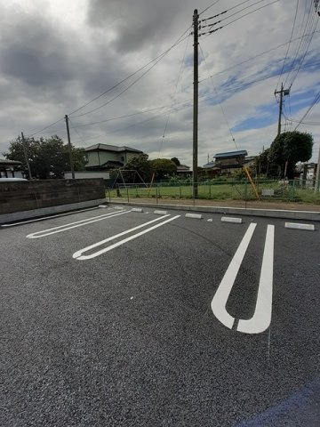 クローバーヒルズの駐車場|駐車場があります