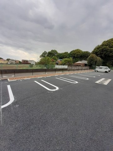 花水木の里Ｂの駐車場|カースペースがあります