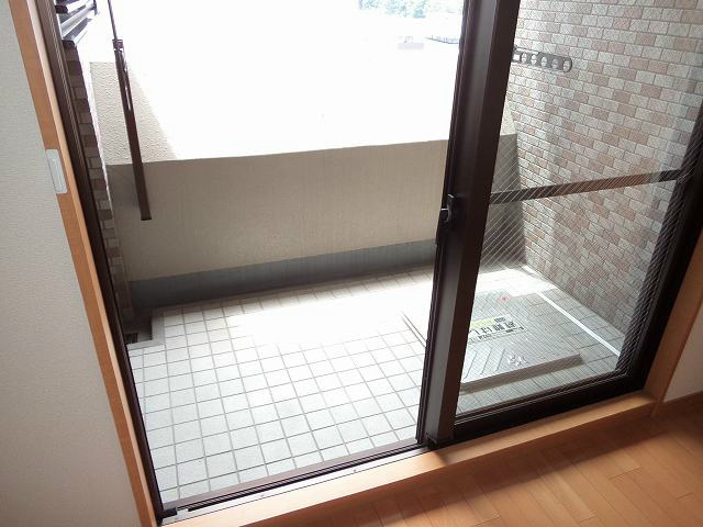 【バルコニー】リーガル京都二条城東