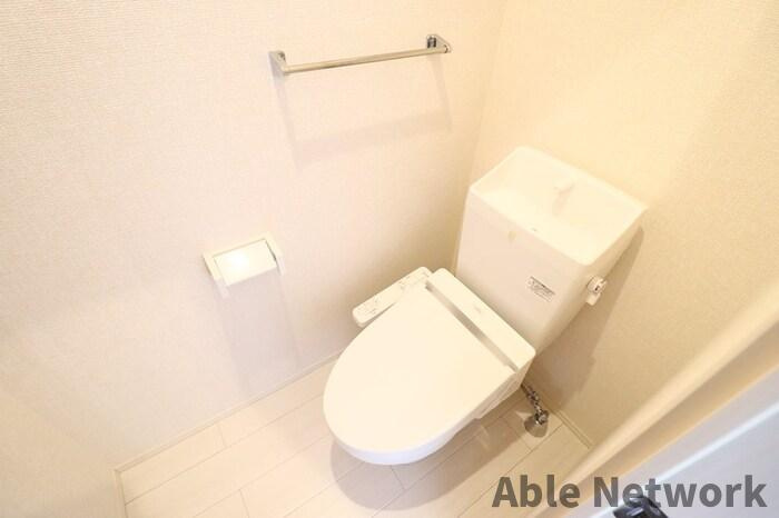 フランシーズのトイレ|落ち着いたトイレです