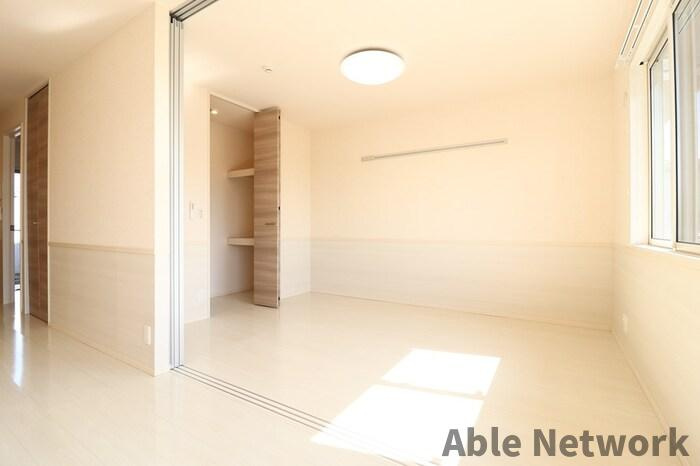 フランシーズの洋室|6帖洋室