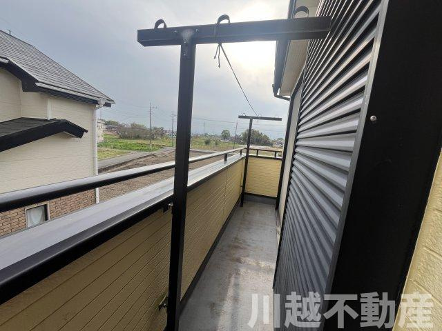 ゆったり暮らせる和室充実の戸建のバルコニー|お洗濯にも便利なバルコニー付き