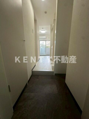 【玄関】 | スカイコート大森第４ | きれいな玄関です