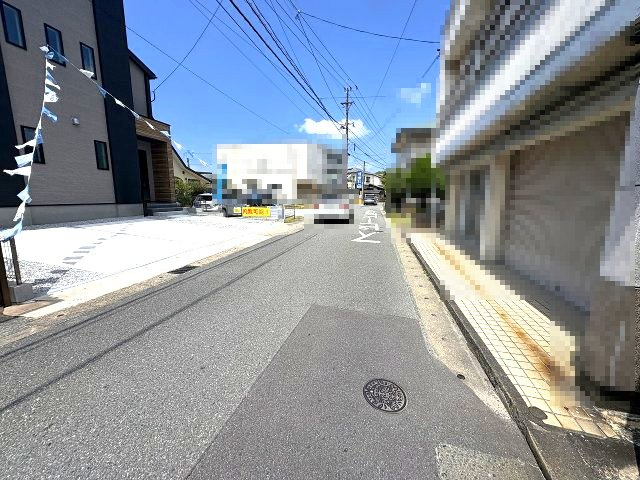 【その他】 | 糟屋郡志免町志免1丁目4期　1号棟（全1棟）【仲介手数料無料・0円】 | 現地写真。前面道路です。