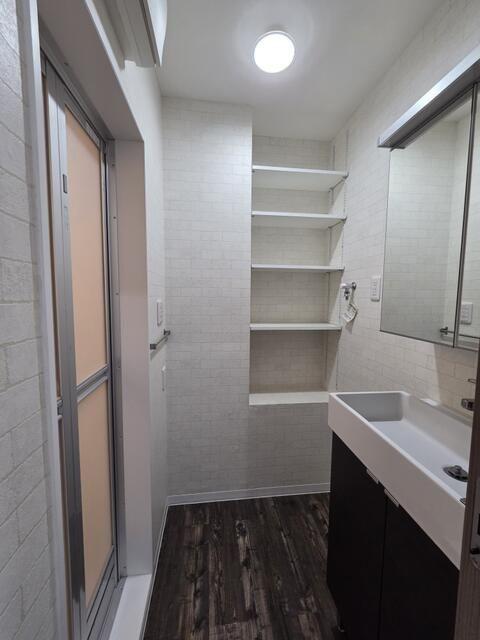 ヴェッセルコートの収納|洗面所収納棚