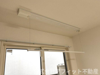 【その他】 | Ｄ-room船町 | 室内物干し※イメージです