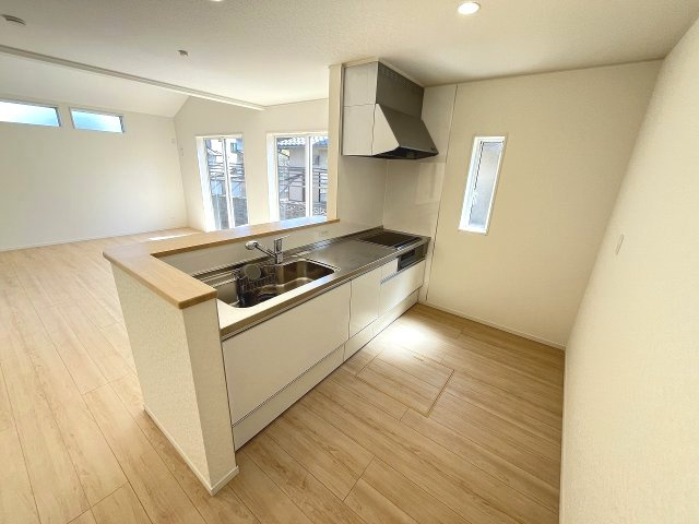 【キッチン】 | 糟屋郡志免町桜丘3丁目第7・平屋　1号棟（全1棟）【仲介手数料無料・0円】 | 施工例。施工例は完成時と異なる場合があります。