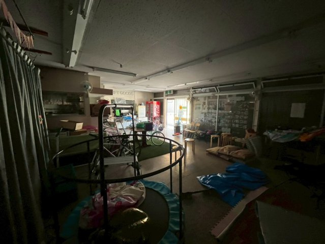 東新町3丁目貸店舗の内装