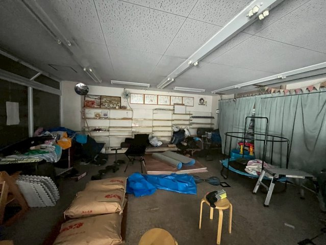 東新町3丁目貸店舗の内装