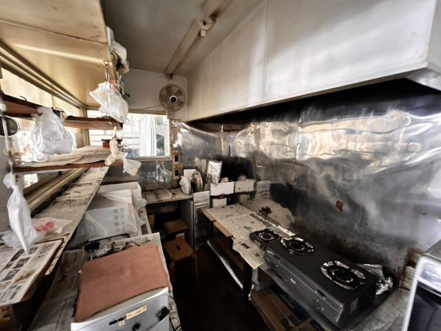 東新町3丁目貸店舗の内装