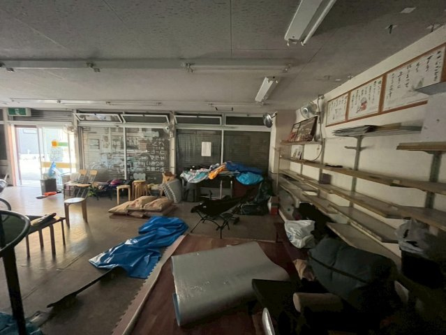 東新町3丁目貸店舗の内装
