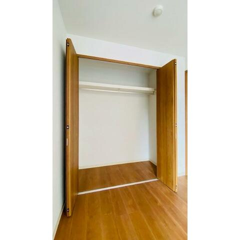 横浜市瀬谷区中央の賃貸マンションの収納