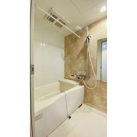 横浜市瀬谷区中央の賃貸マンションの浴室