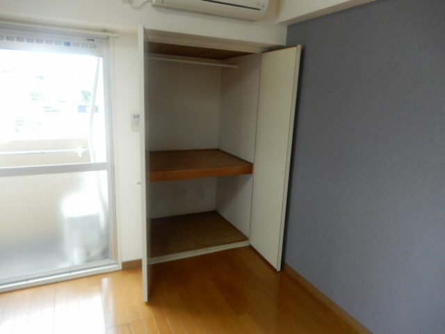 サニーパレス大津和の収納