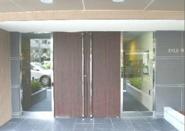 アイル東京向島のエントランス