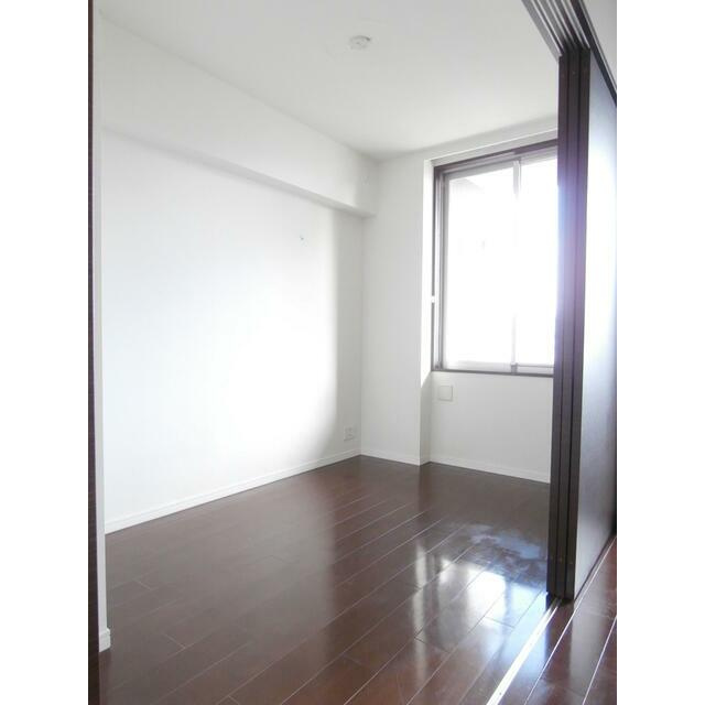 シャリエ錦糸町石原の寝室