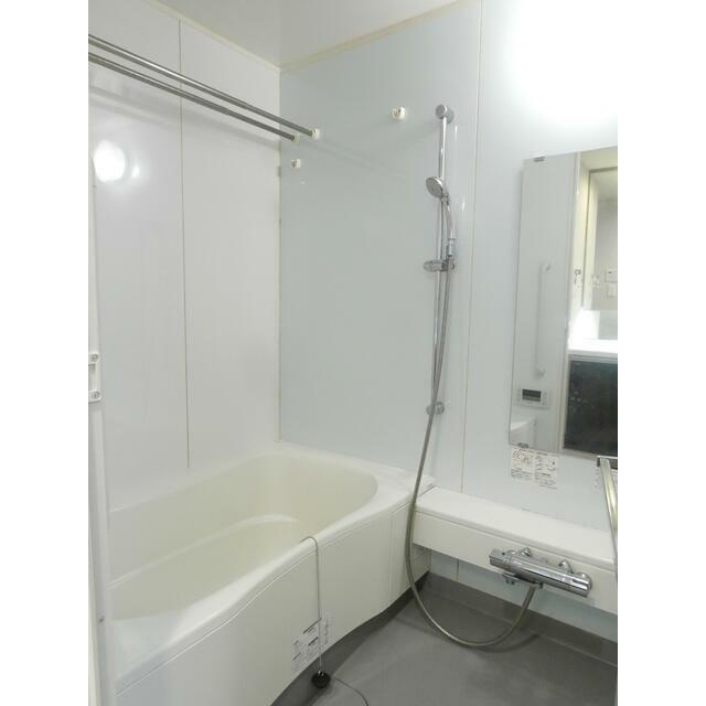 シャリエ錦糸町石原の浴室