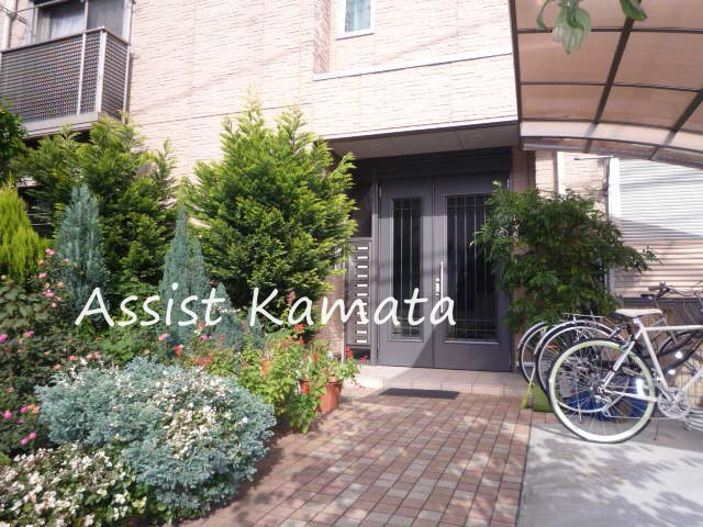 グラン・リーオ東雪谷のエントランス