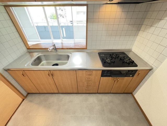 エスティメゾン妙典のキッチン