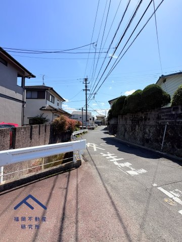 南区柳河内１丁目　戸建ての前面道路含む現地写真