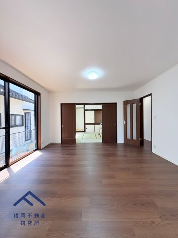 南区柳河内１丁目　戸建ての居間・リビング