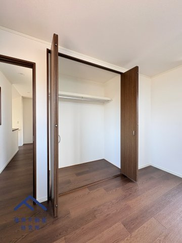 南区柳河内１丁目　戸建ての収納