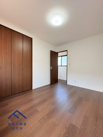 南区柳河内１丁目　戸建ての洋室