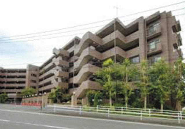 ファミールヒルズ戸塚【仲介手数料無料】の外観