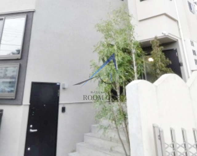 方南町テラスハウスEのエントランス|エントランスです。