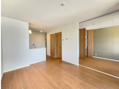 【居間・リビング】 | ロイヤルオークⅡ