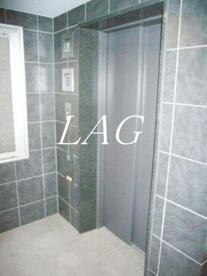 【その他共用部分】 | マスターズコート木場公園ブラン | 共用エレベーターです。