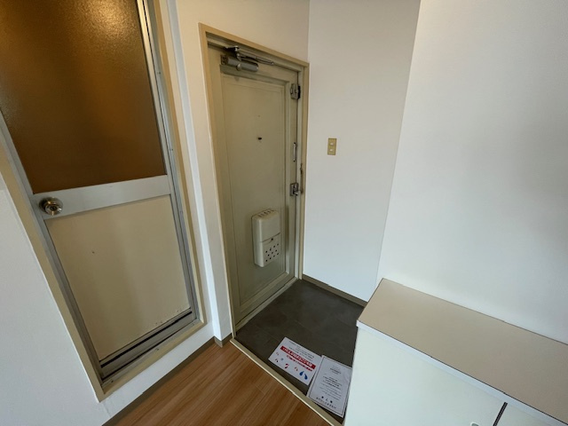 【玄関】