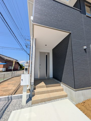 【玄関】 | テラシエ高崎市乗附町1期ー①