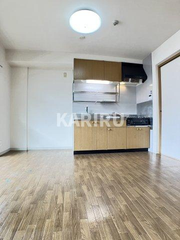 チャコーレ岡本の居間・リビング