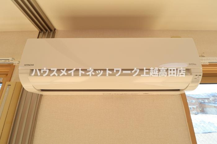 プルメリアの設備|エアコン（参考同型206号室室内写真）