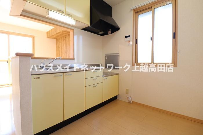 プルメリアのキッチン|キッチン（参考同型206号室室内写真）