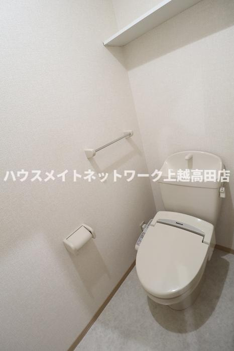 プルメリアのトイレ|温水洗浄暖房便座